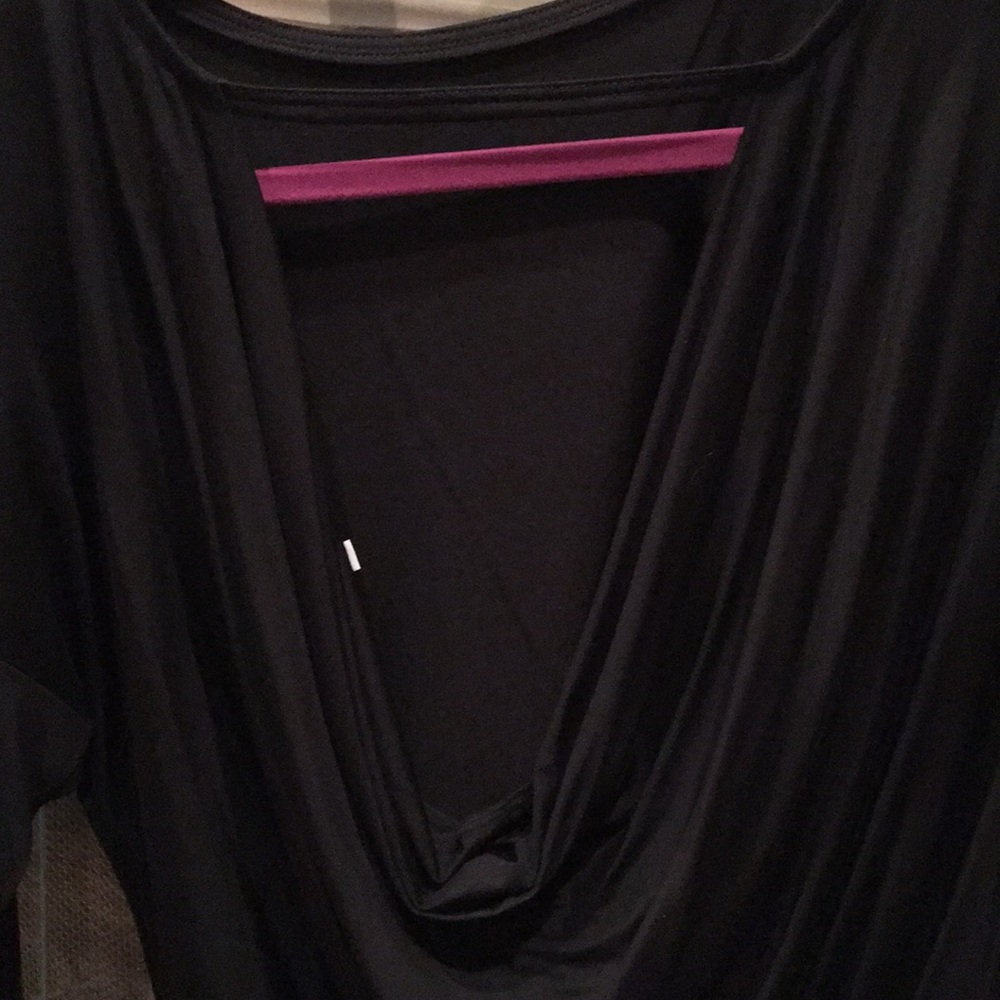 Trina Turk Top - Picture 5 of 7